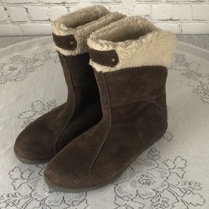 Women's Timberland Pro Earthkeepers "Avebury" Brown Suede Ankle Boots. Size 7.5